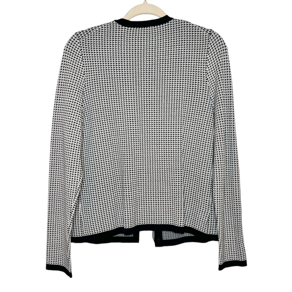 ANN TAYLOR Houndstooth Cardigan. Size Medium - Picture 3 of 8